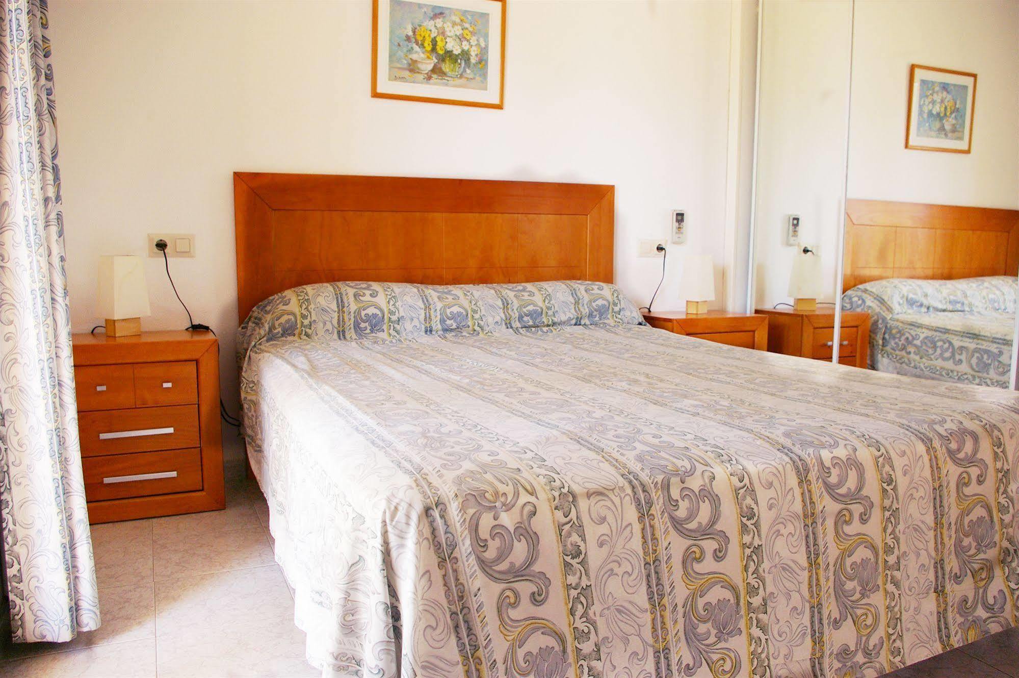Ona Aucanada Aparthotel 3*