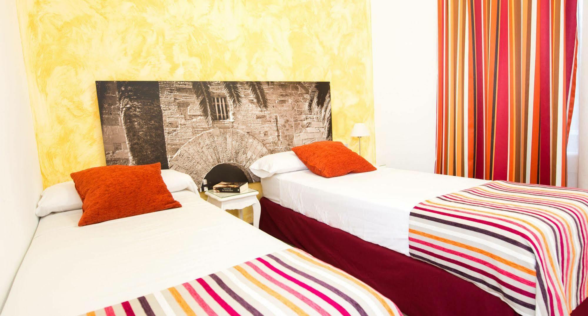 Ona Aucanada Aparthotel